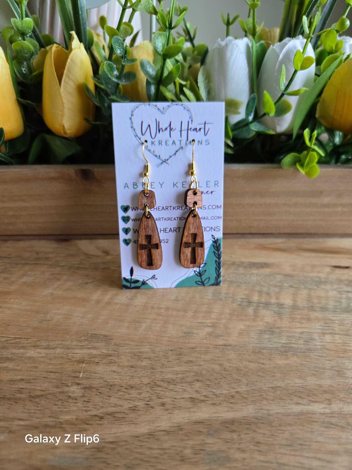 Gold hooks double piece long cross