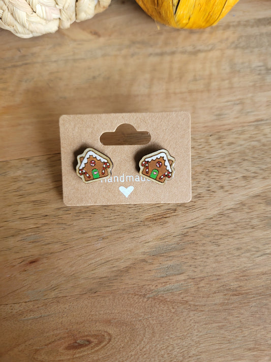 Gingerbread studs