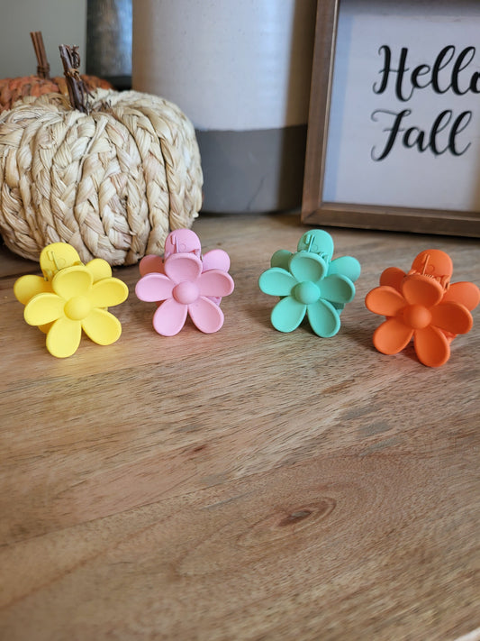 Flower clips