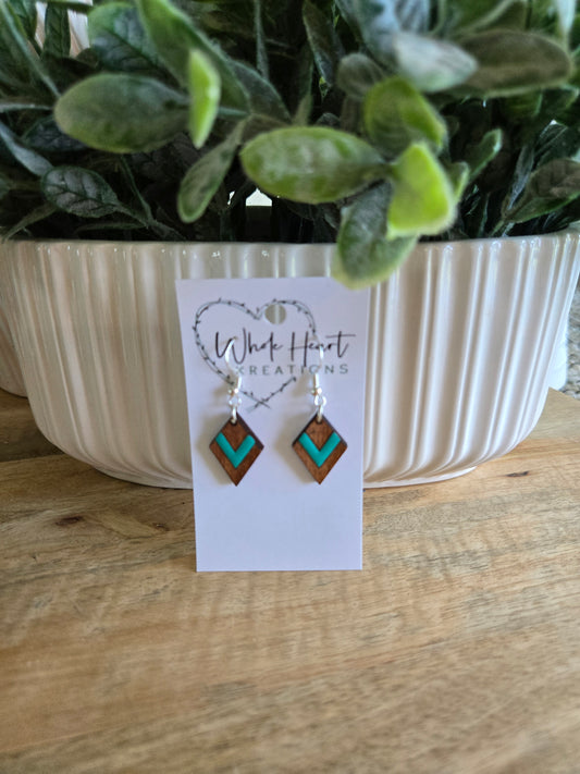 Teal diamond